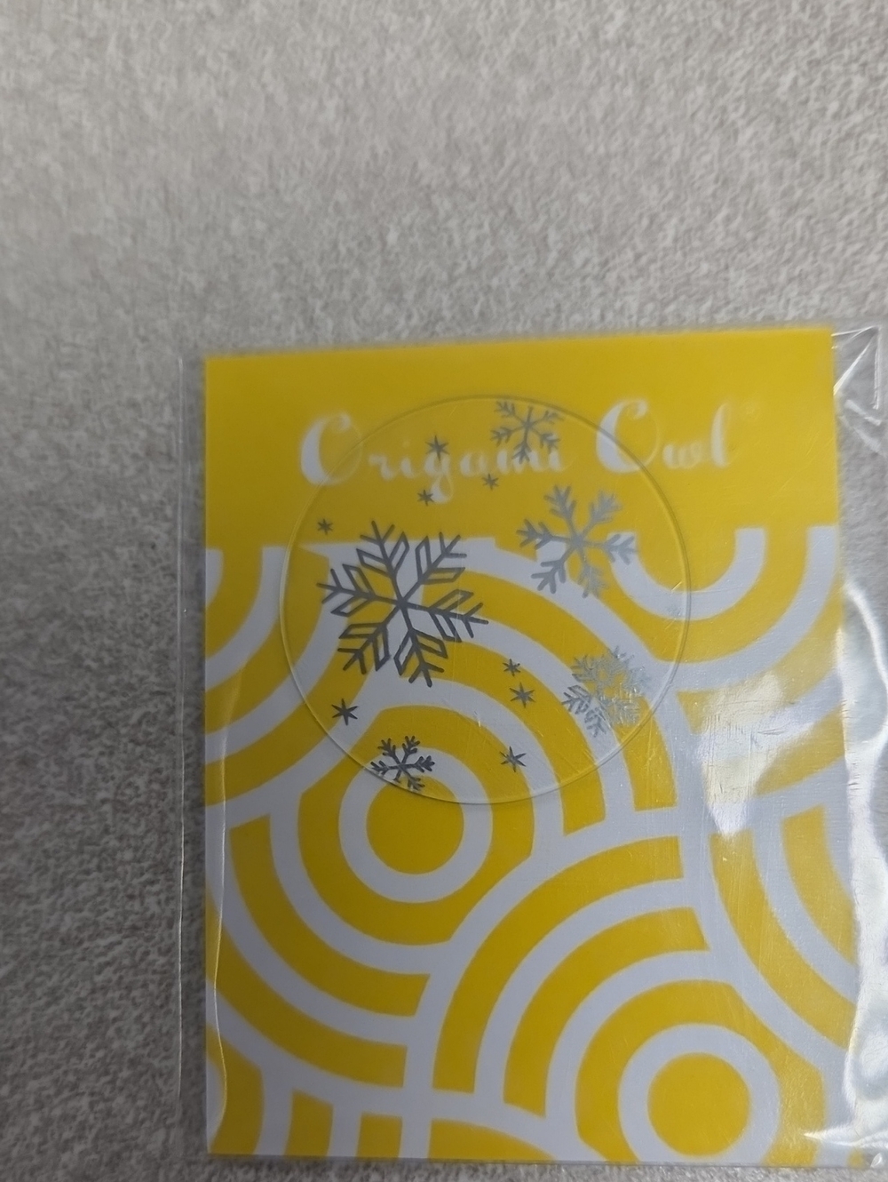 Origami Owl Large Snowflake Clear Plate For Living Locket - PC2008